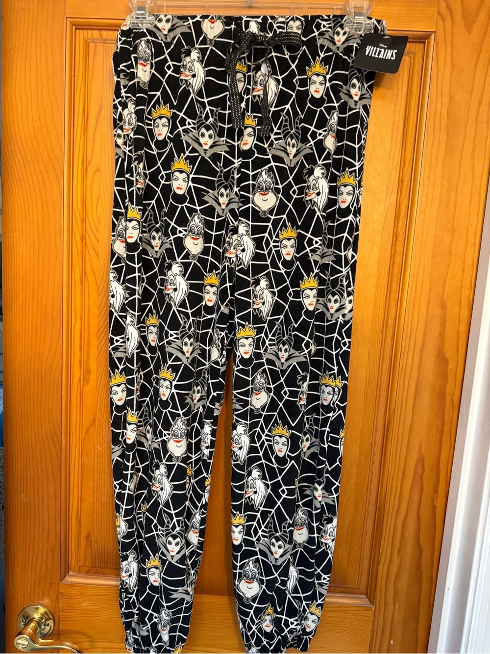 Disney’s Villains Black Graphic lounge/Jogger Pants